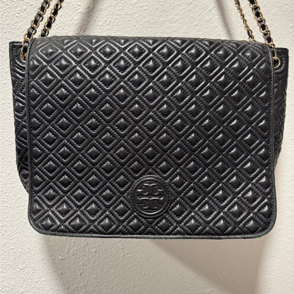 Tory Burch Quilted Marion Flap Shoulder Bag - Picture 4 of 5